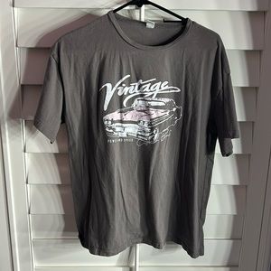 Gray vintage t shirt
